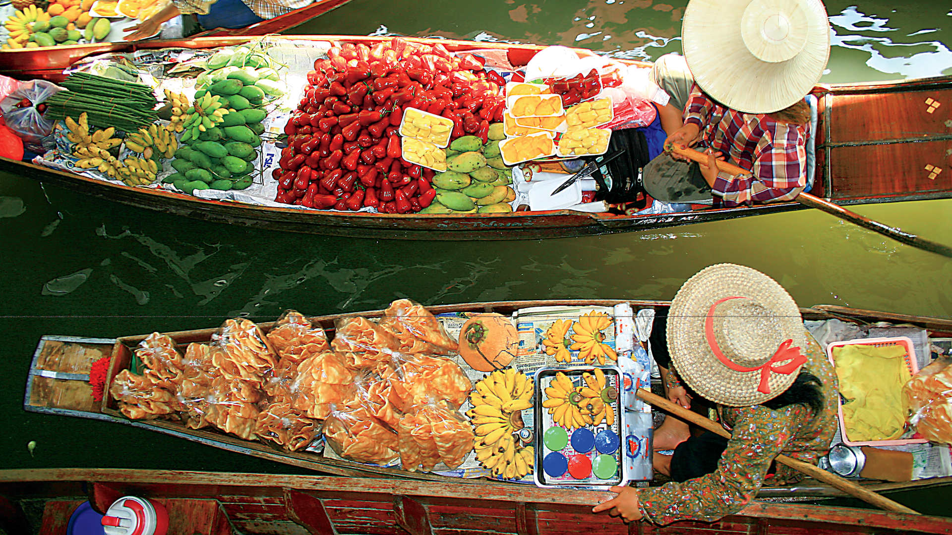 Experience the diverse cultures present in Asian cuisine, in a food lover's paradise.