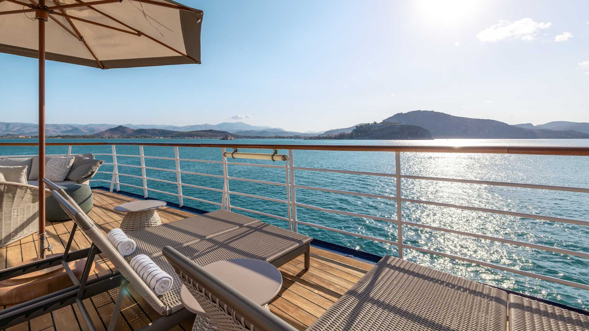 Two Styles of Yachts