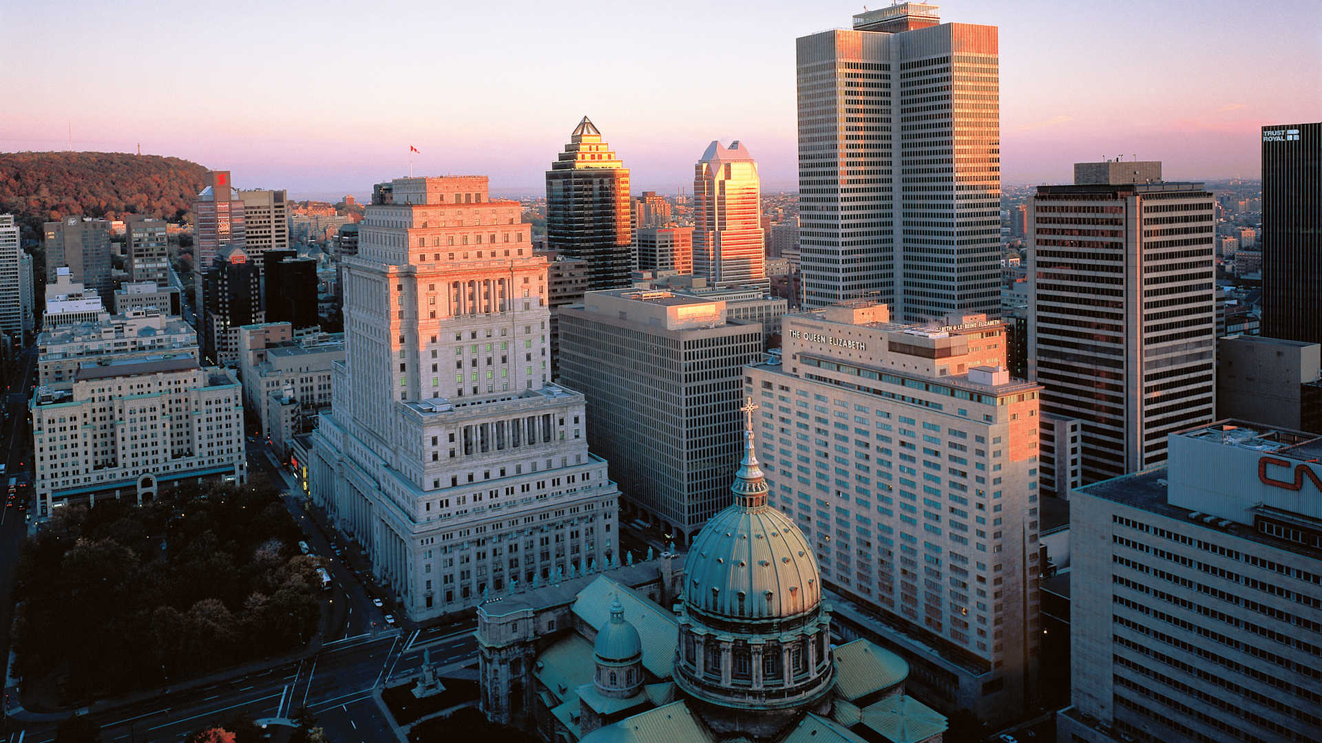 Fairmont The Queen Elizabeth (Or Similar)