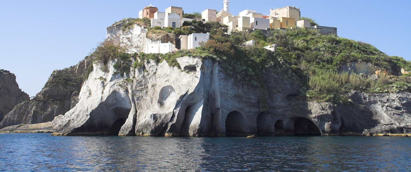 Star Collector: Ancient to Avant-Garde Mediterranean