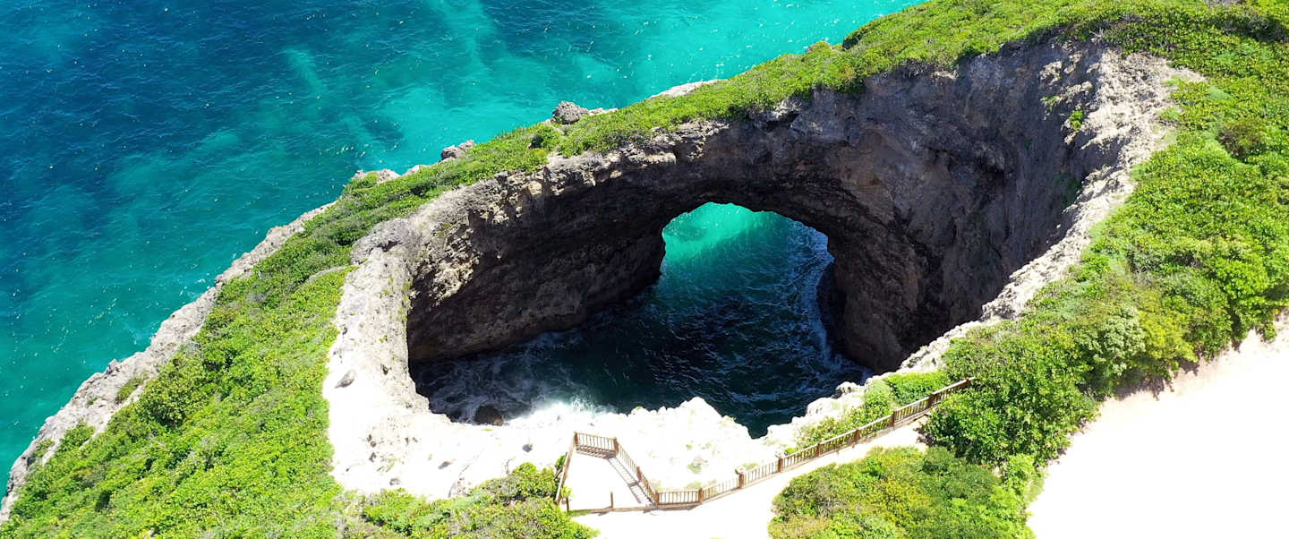 Jewels of the Windward Islands