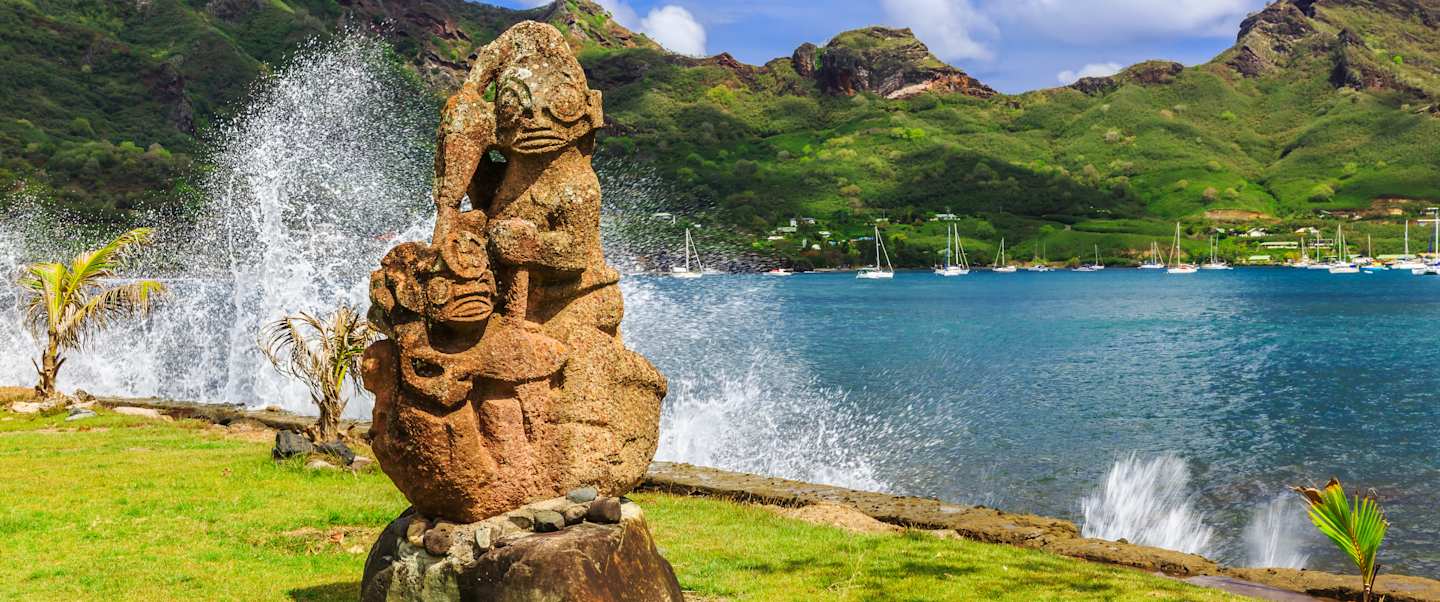 Star Collector: Comprehensive Tahiti & Marquesas Adventure