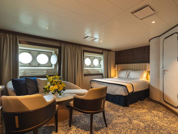 Officer's Suite