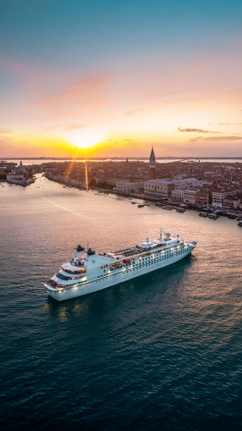 summer med yacht venice